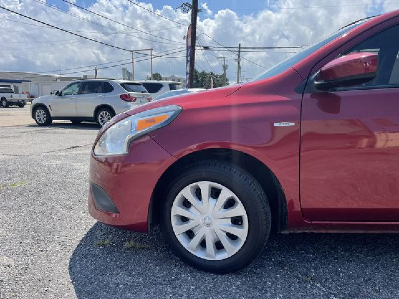 2017 Nissan Versa S - Image 3