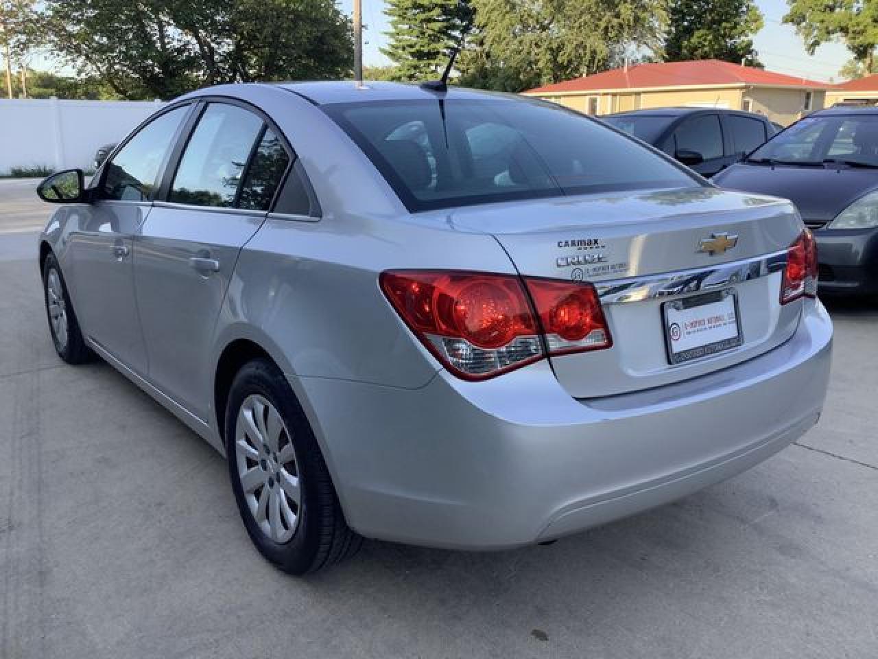 2011 Chevrolet Cruze Ls - Фото 6