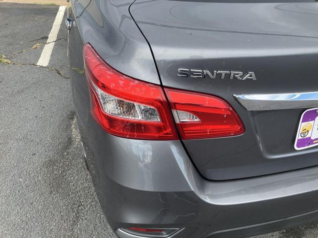 2016 Nissan Sentra S - Фото 7