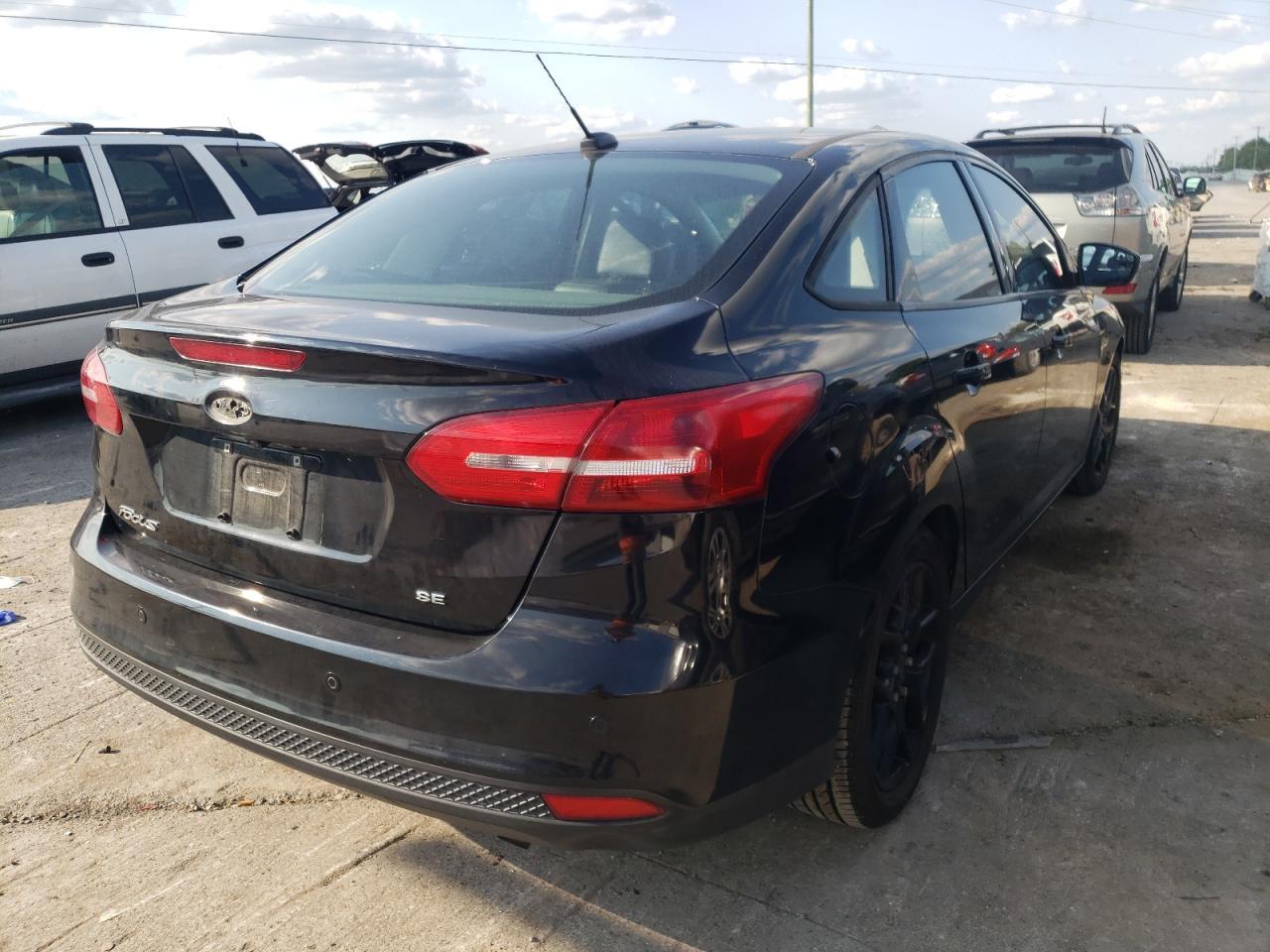 2016 FORD FOCUS SE - Image 4