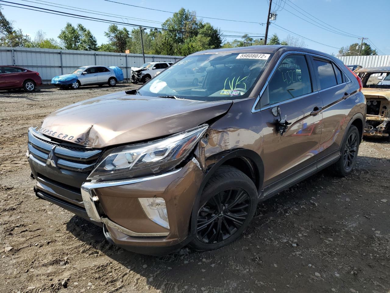 2020 Mitsubishi Eclipse Cross Le - Фото 2
