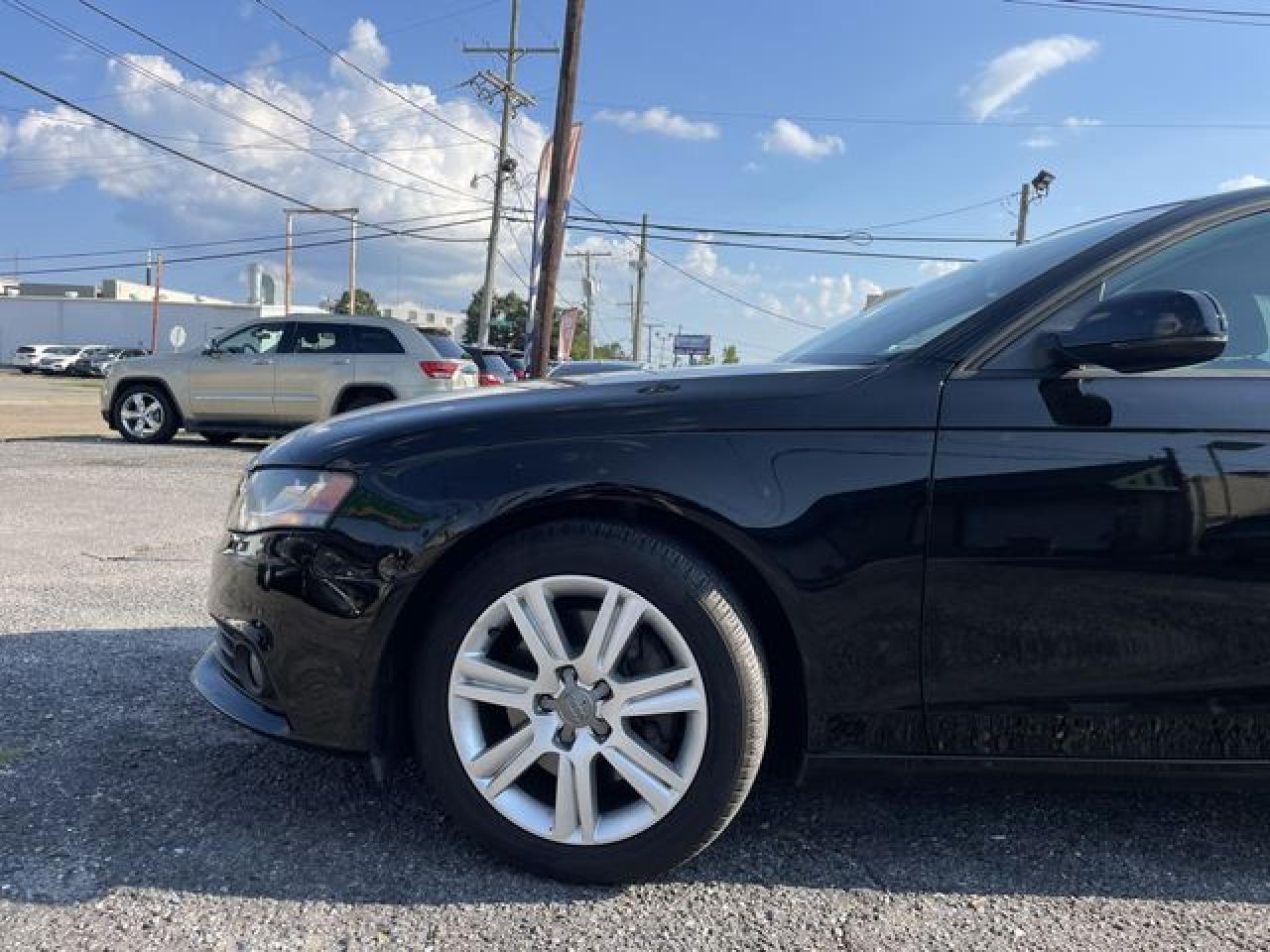 2011 Audi A4 Premium - Фото 3