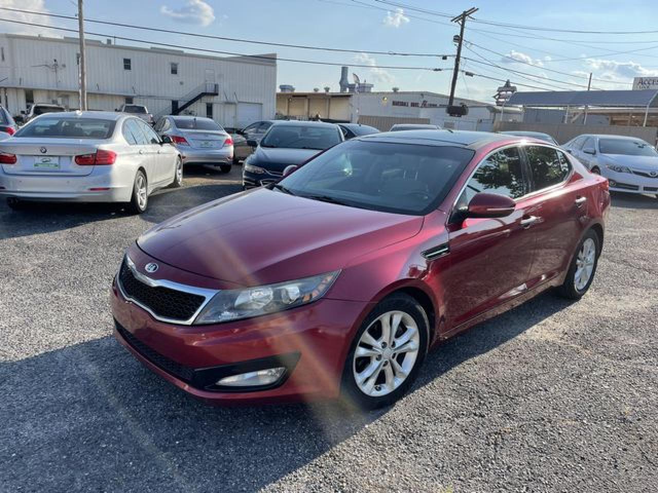 2013 Kia Optima Ex - Image 2