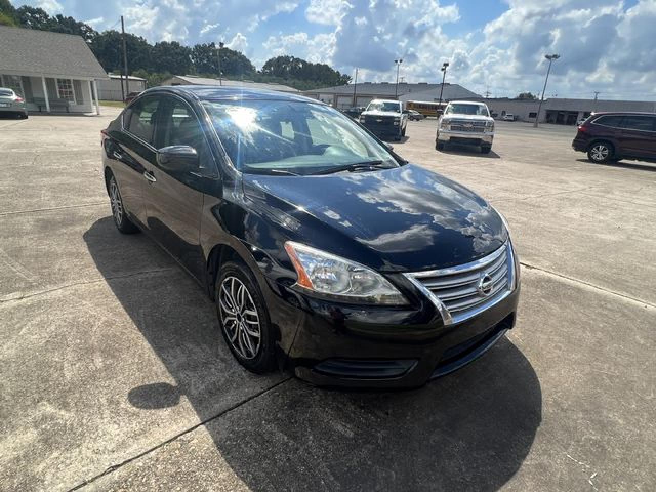 2014 Nissan Sentra S - Image 4