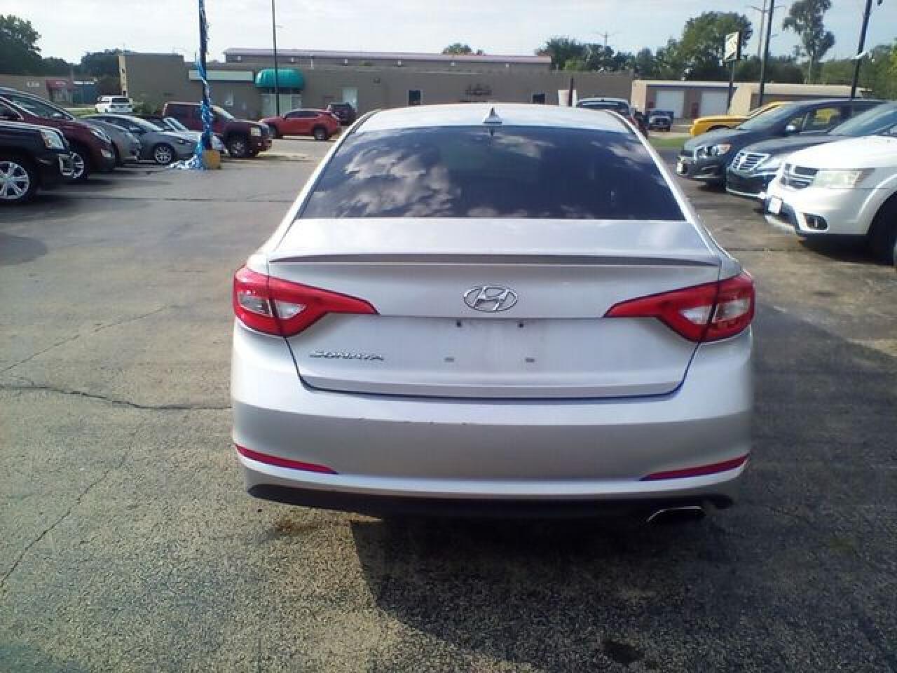 2017 Hyundai Sonata Se - Фото 6