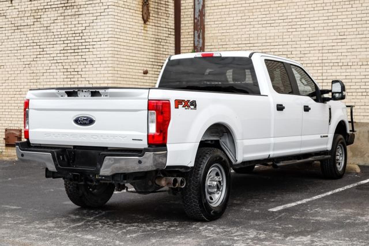 2019 Ford F350 Super Duty - Image 6