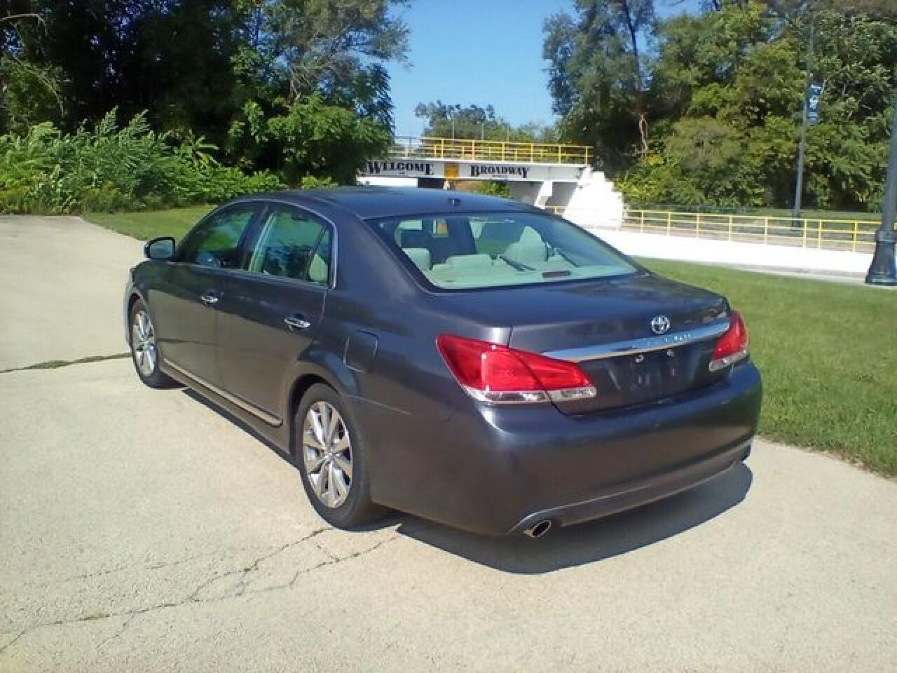 2011 Toyota Avalon Base - Фото 7