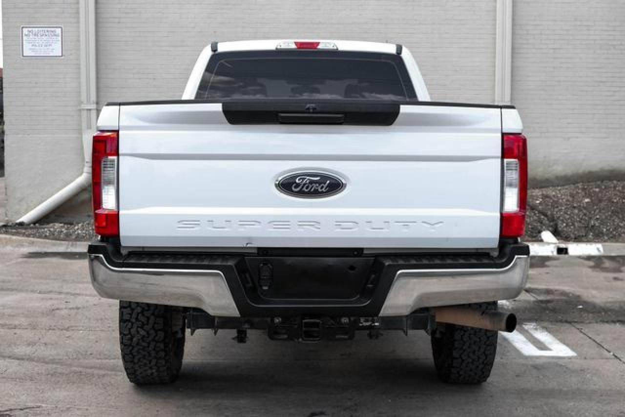 2018 Ford F250 Super Duty - Фото 7