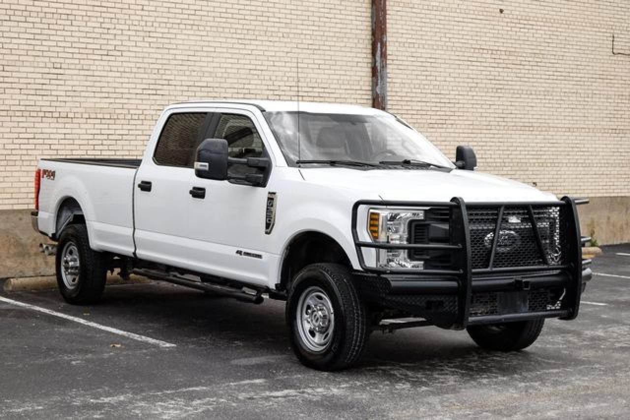 2019 Ford F350 Super Duty - Image 4
