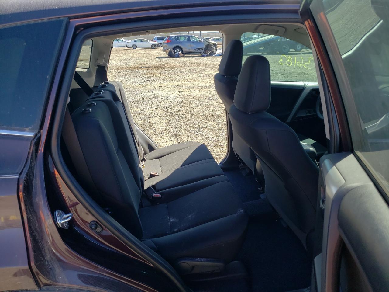 2018 TOYOTA RAV4 LE - Image 6