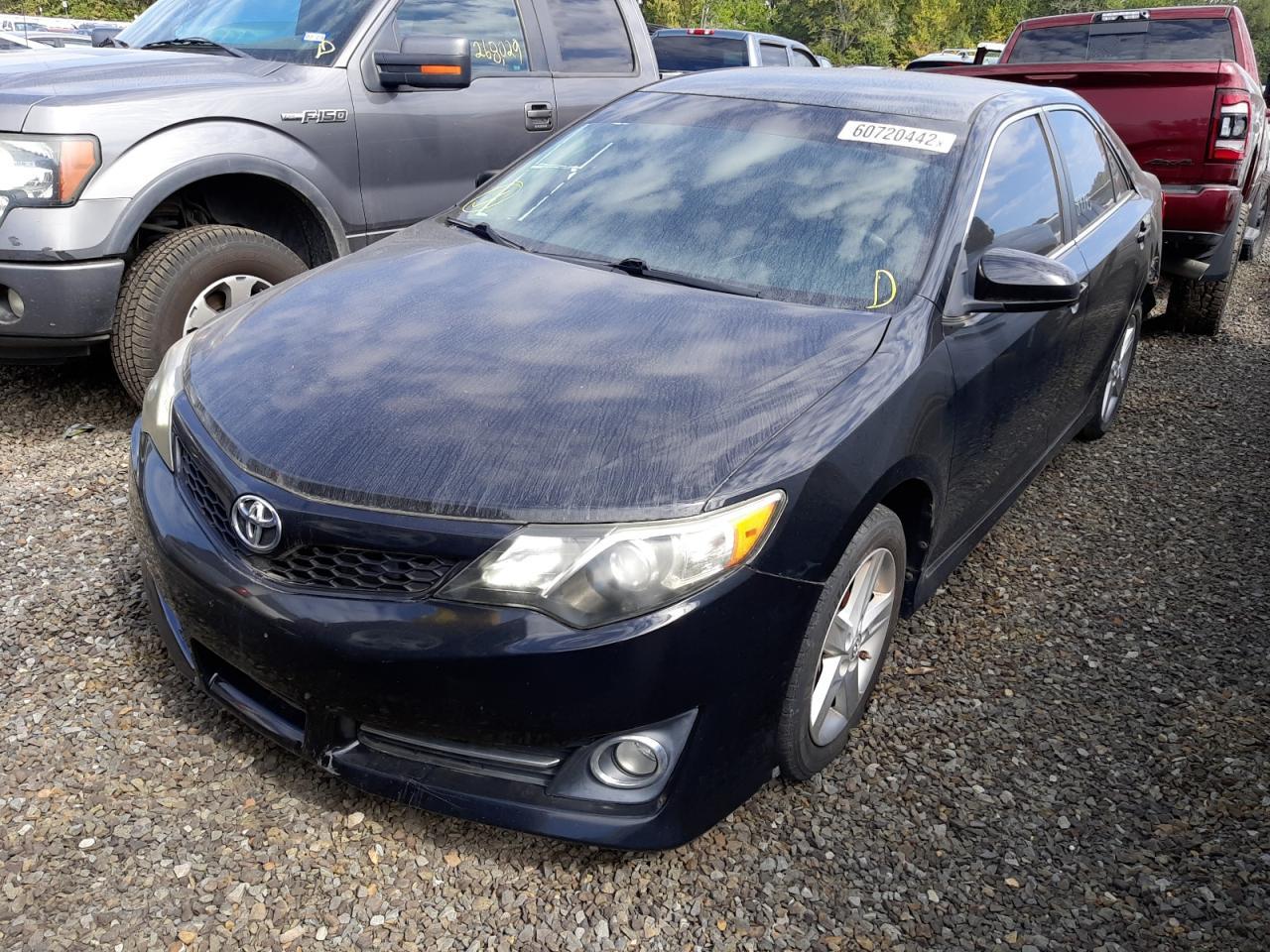2014 TOYOTA CAMRY L - Фото 2
