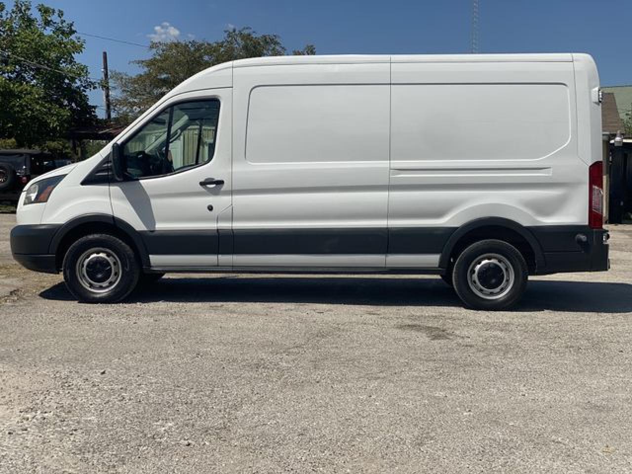 2015 Ford Transit T-150 - Image 5