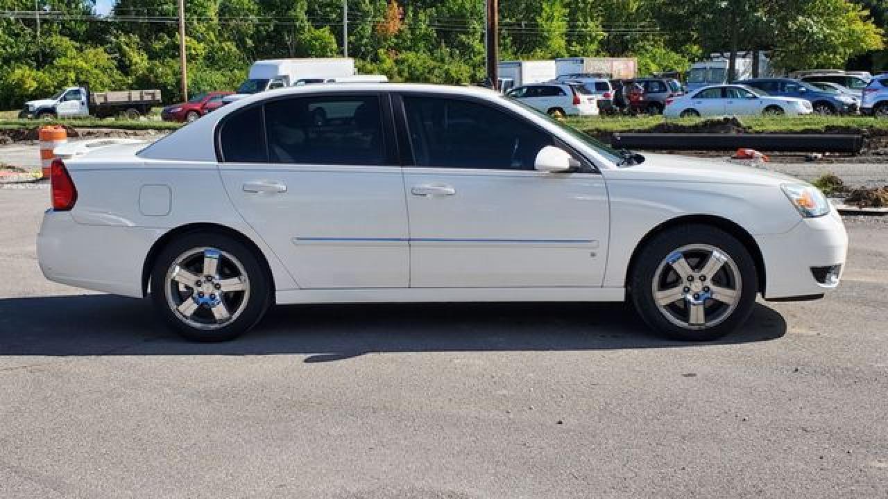 2007 Chevrolet Malibu Ltz - Image 2