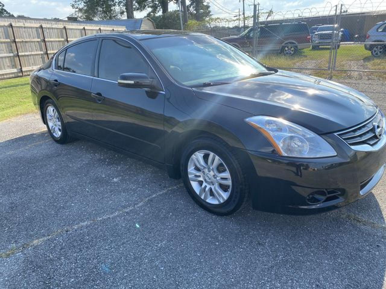 2010 Nissan Altima Base - Image 3