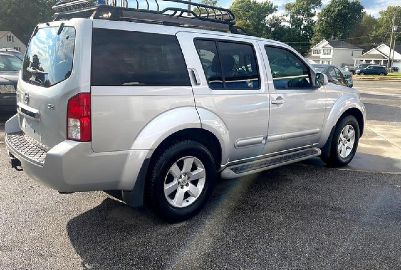 2009 Nissan Pathfinder S - Image 5