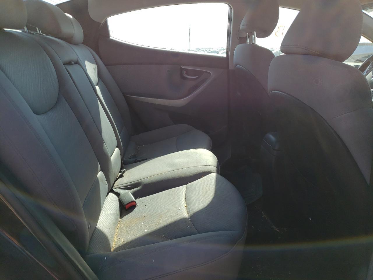 2012 Hyundai Elantra Gls - Image 6