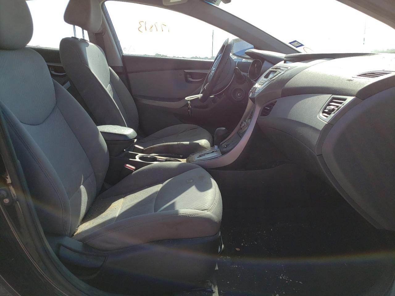 2012 Hyundai Elantra Gls - Image 5