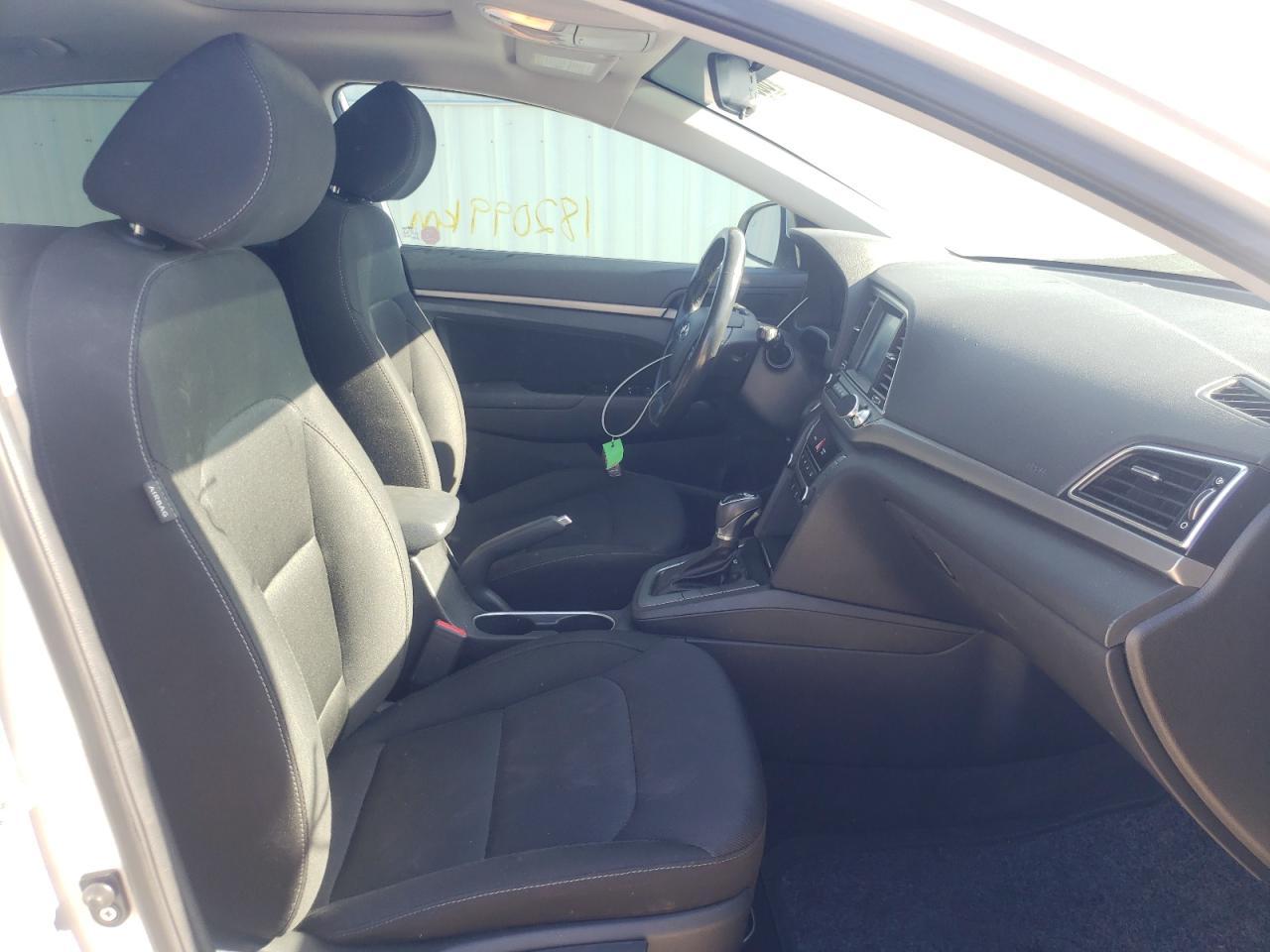 2018 Hyundai Elantra Sel - Фото 5