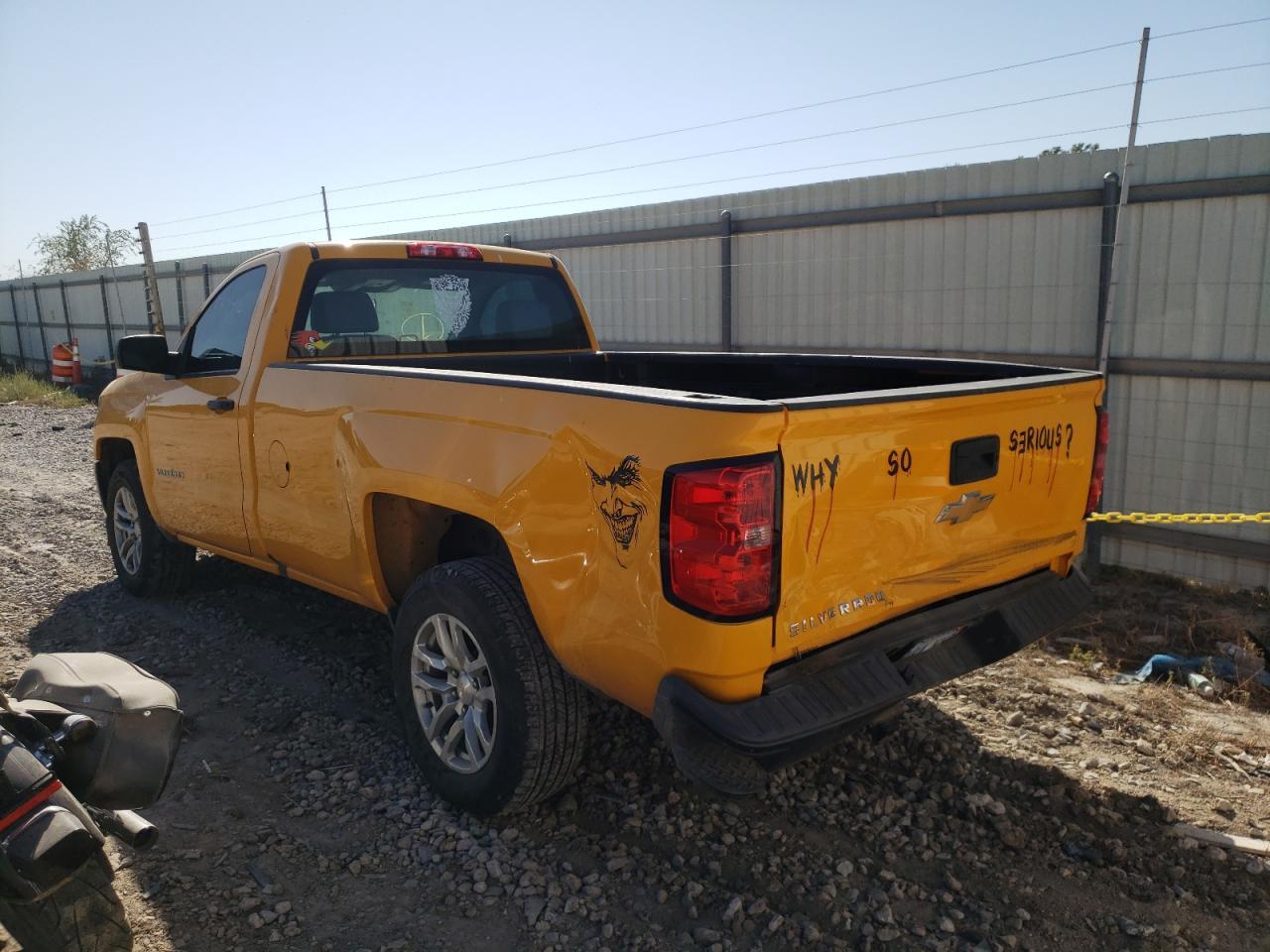 2017 Chevrolet Silverado C1500 - Фото 3