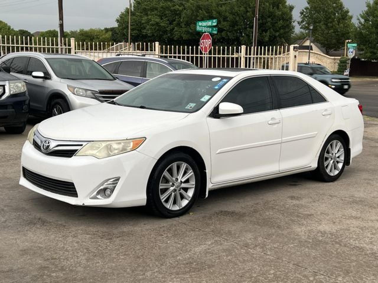 2013 Toyota Camry L - Фото 6