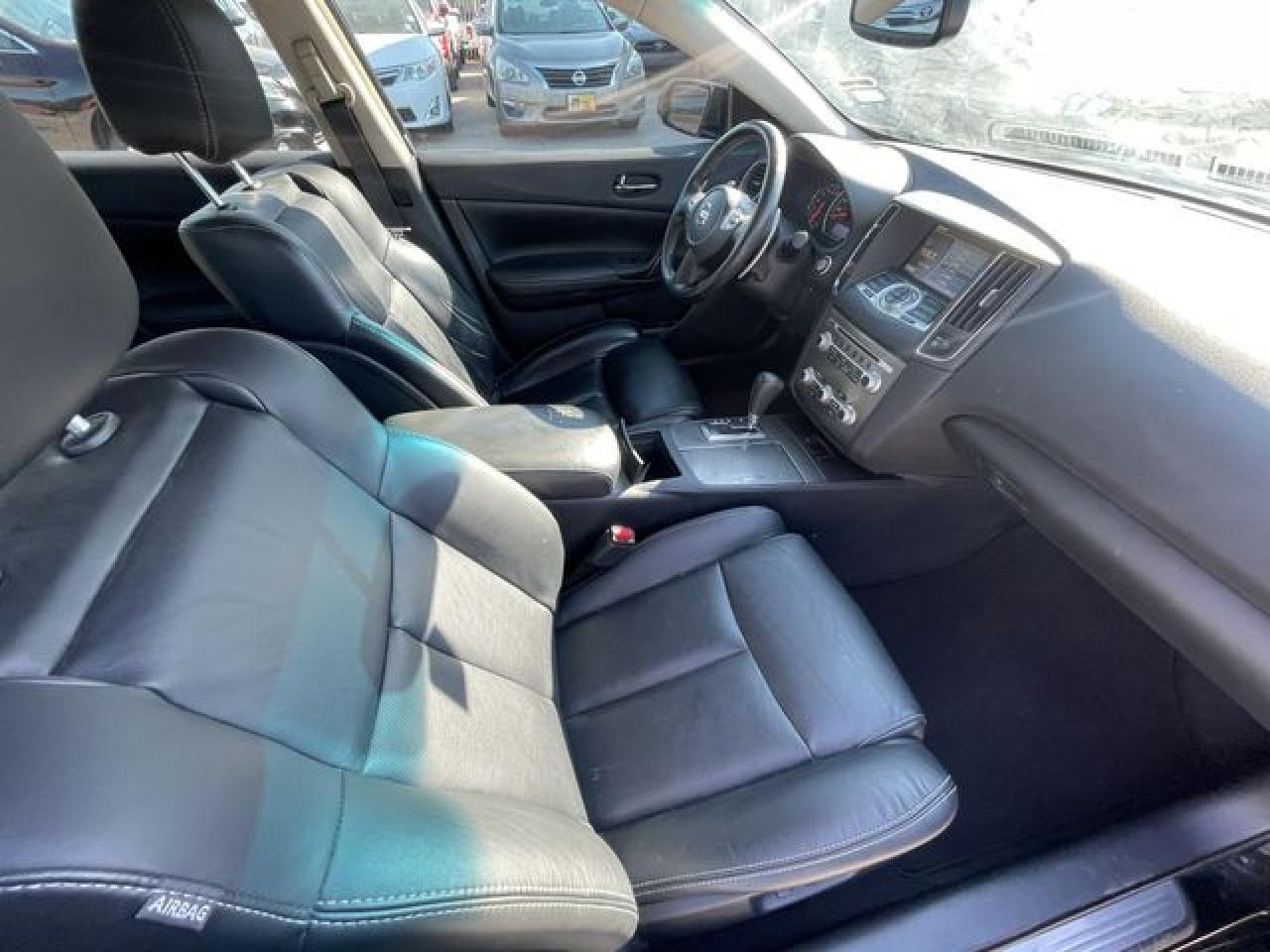 2013 Nissan Maxima S - Image 4
