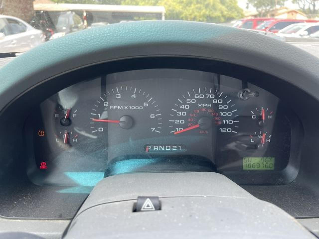 2008 Ford F150 - Image 5