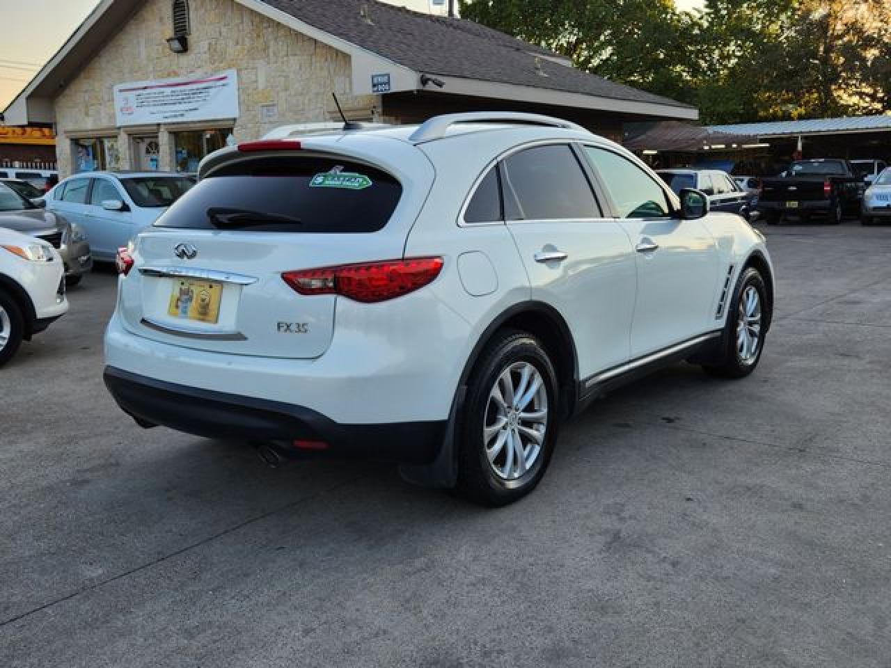 2009 Infiniti Fx35 - Image 6