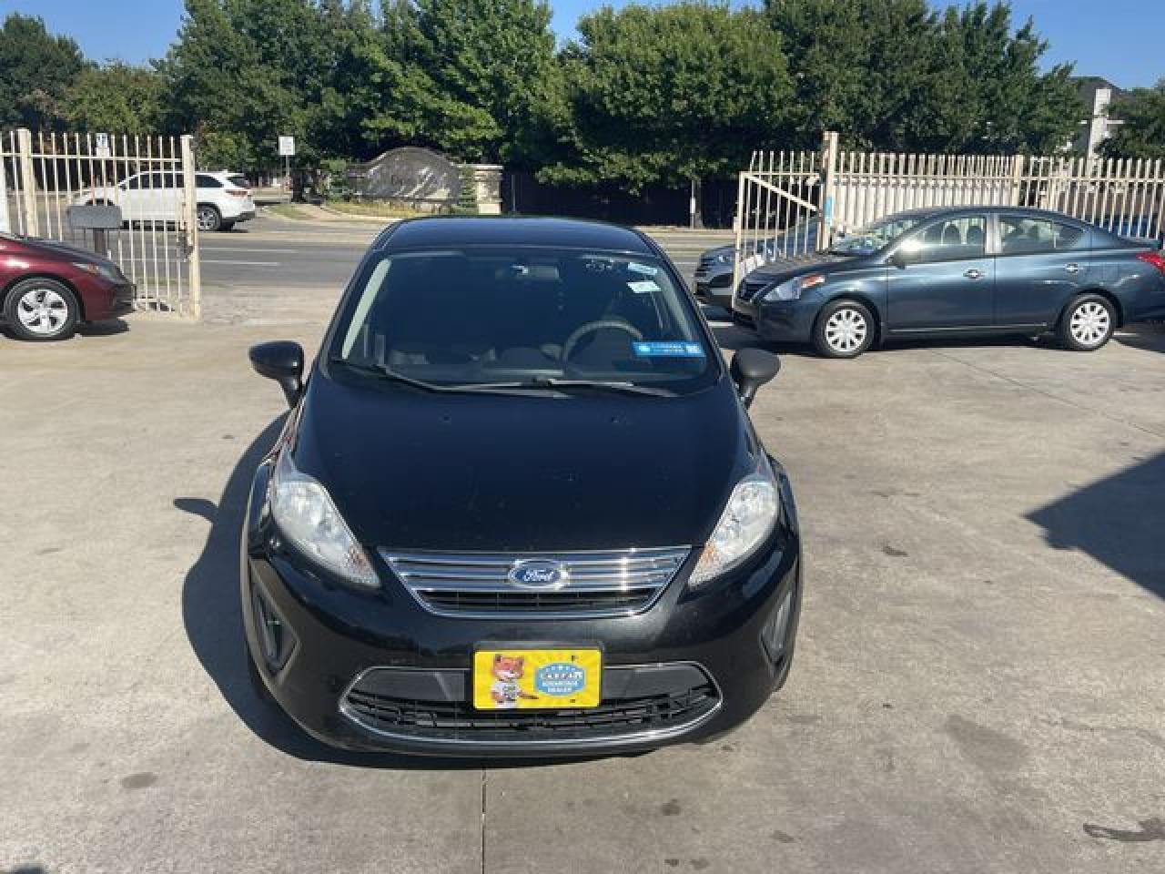 2011 Ford Fiesta Se - Фото 4