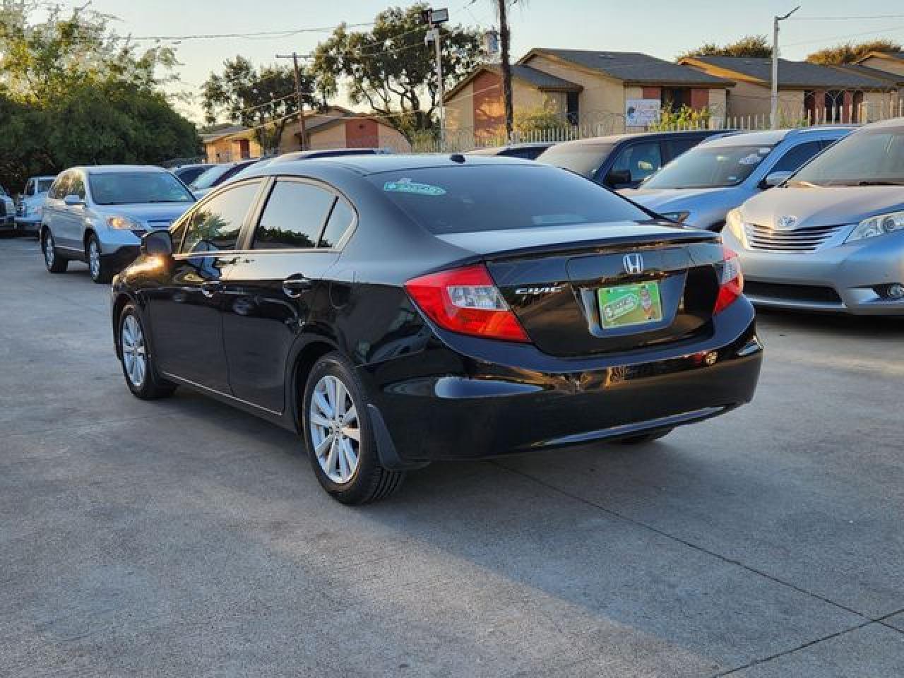 2012 Honda Civic Exl - Image 6