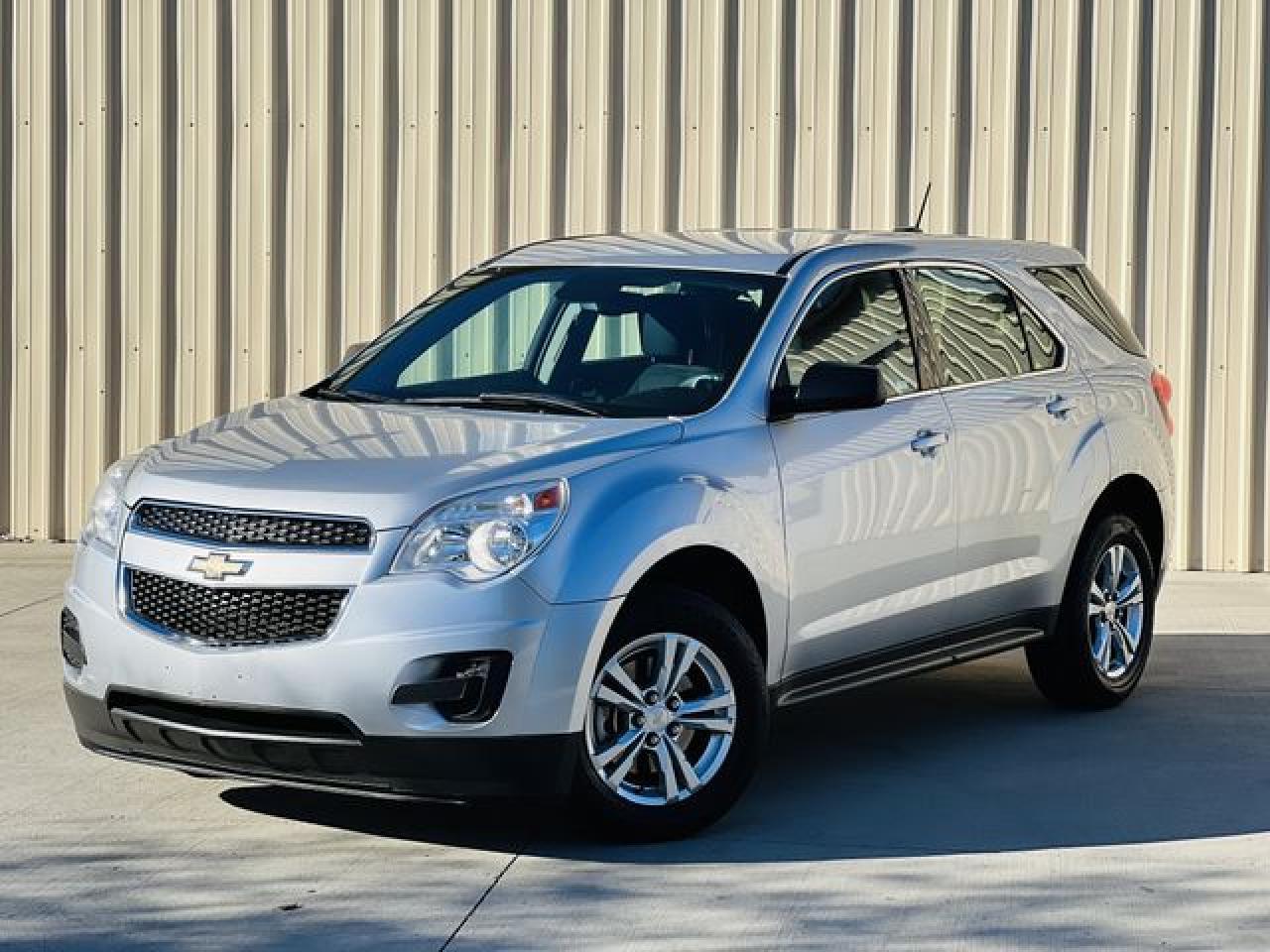 2015 Chevrolet Equinox Ls - Image 3