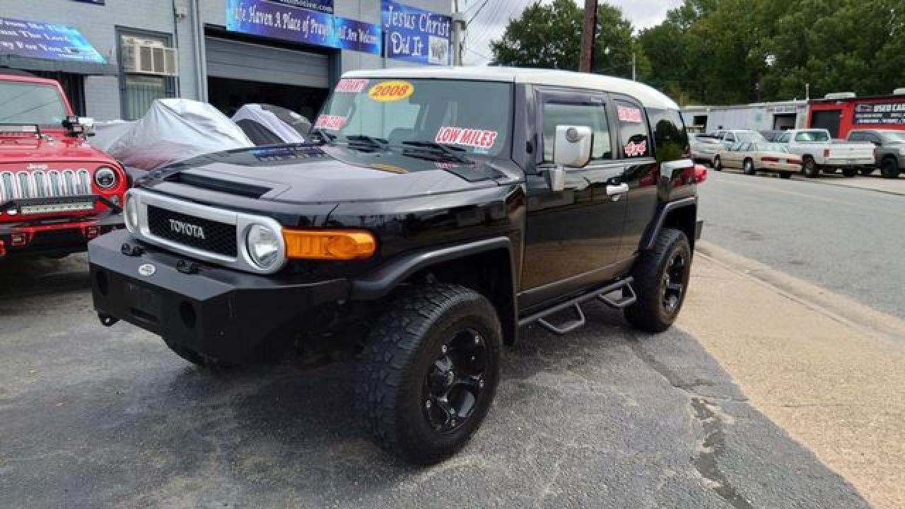 2008 Toyota Fj Cruiser - Image 3