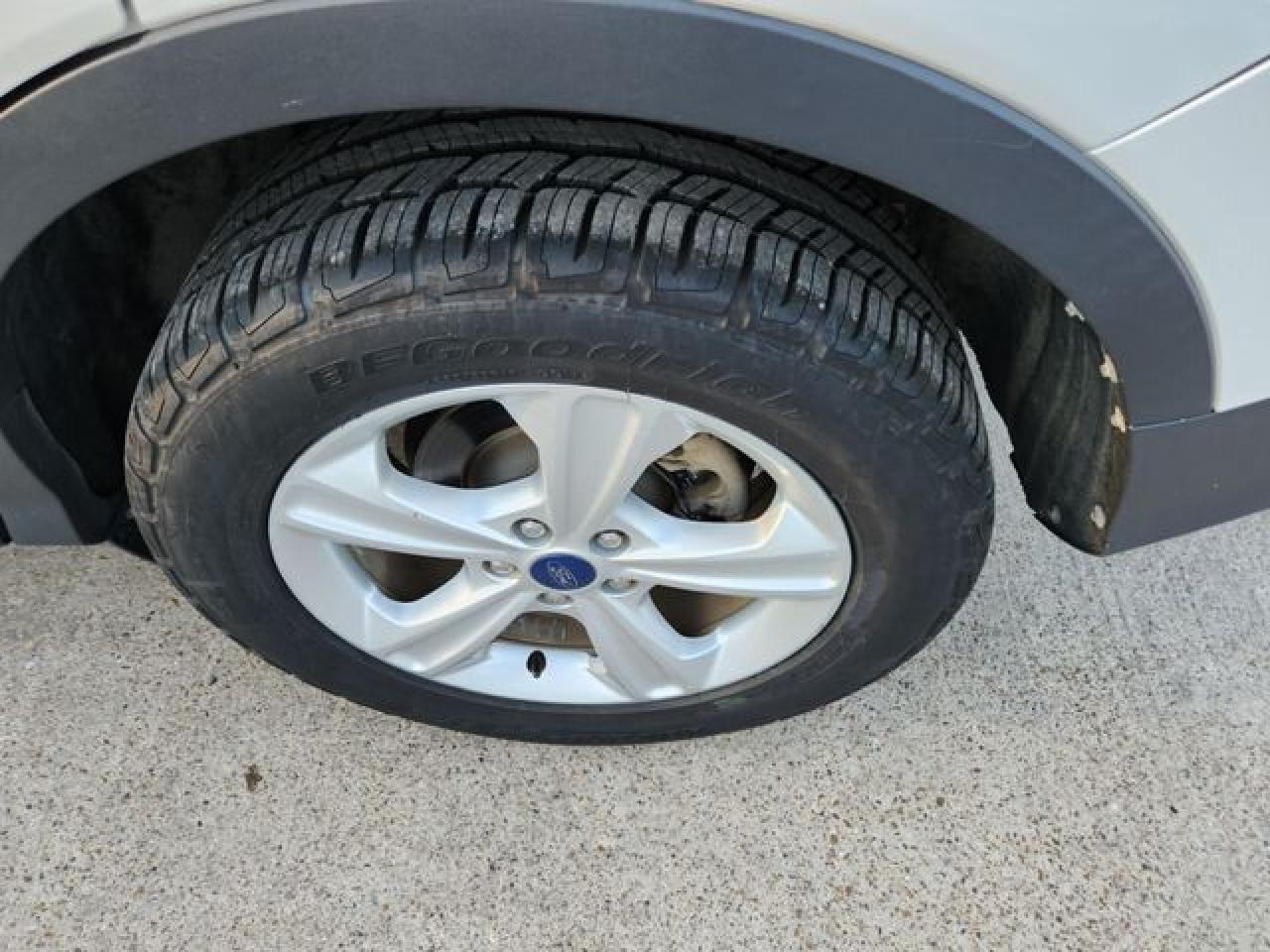 2015 Ford Escape Se - Фото 6