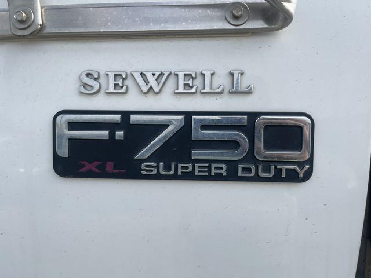 2010 Ford F750 Super Duty - Фото 6