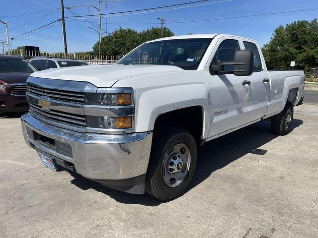 2016 Chevrolet Silverado C2500 Heavy Duty - Фото 2