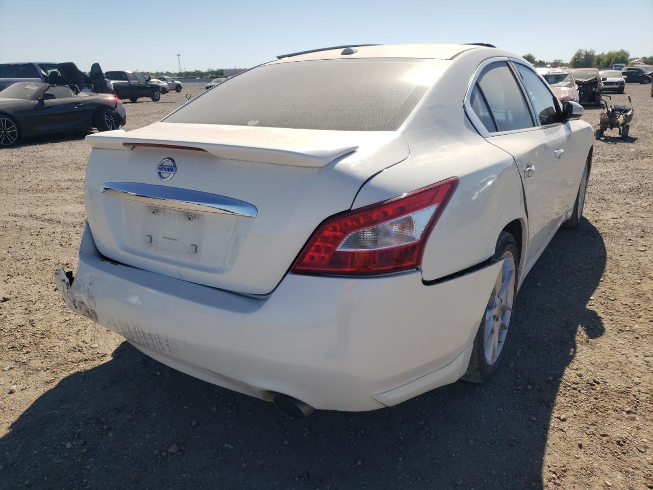 2010 Nissan Maxima S - Фото 4