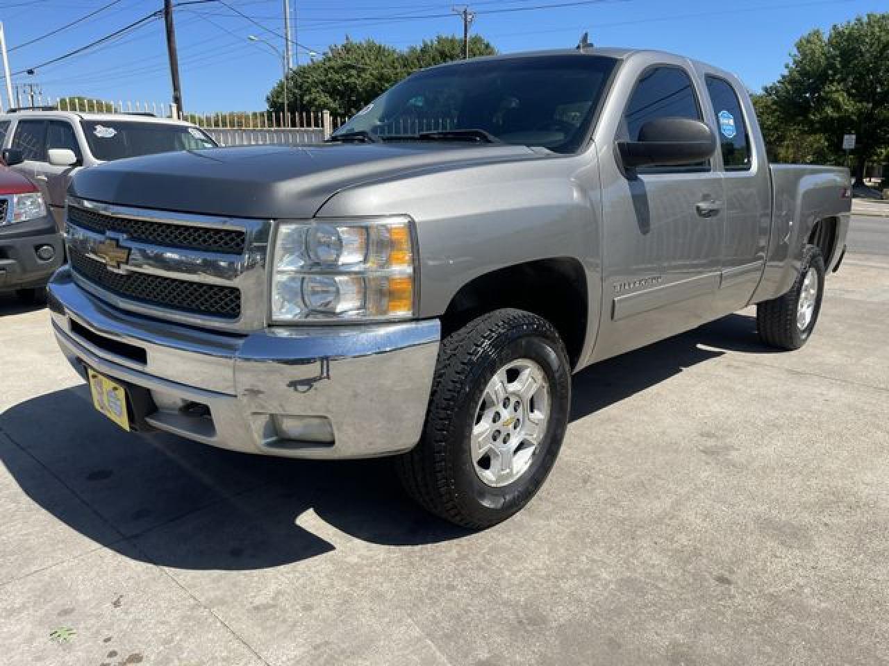 2013 Chevrolet Silverado K1500 Lt - Фото 2