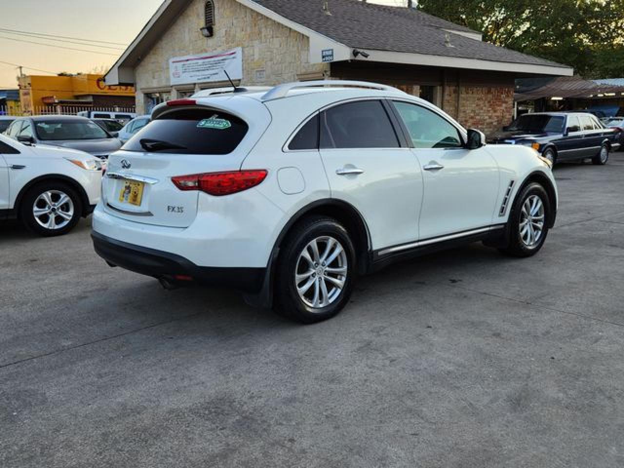 2009 Infiniti Fx35 - Image 7