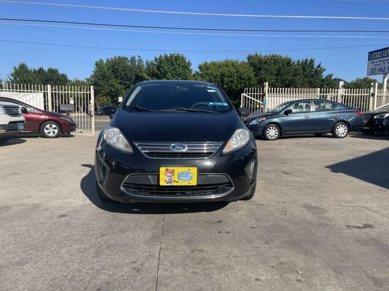 2011 Ford Fiesta Se - Фото 3