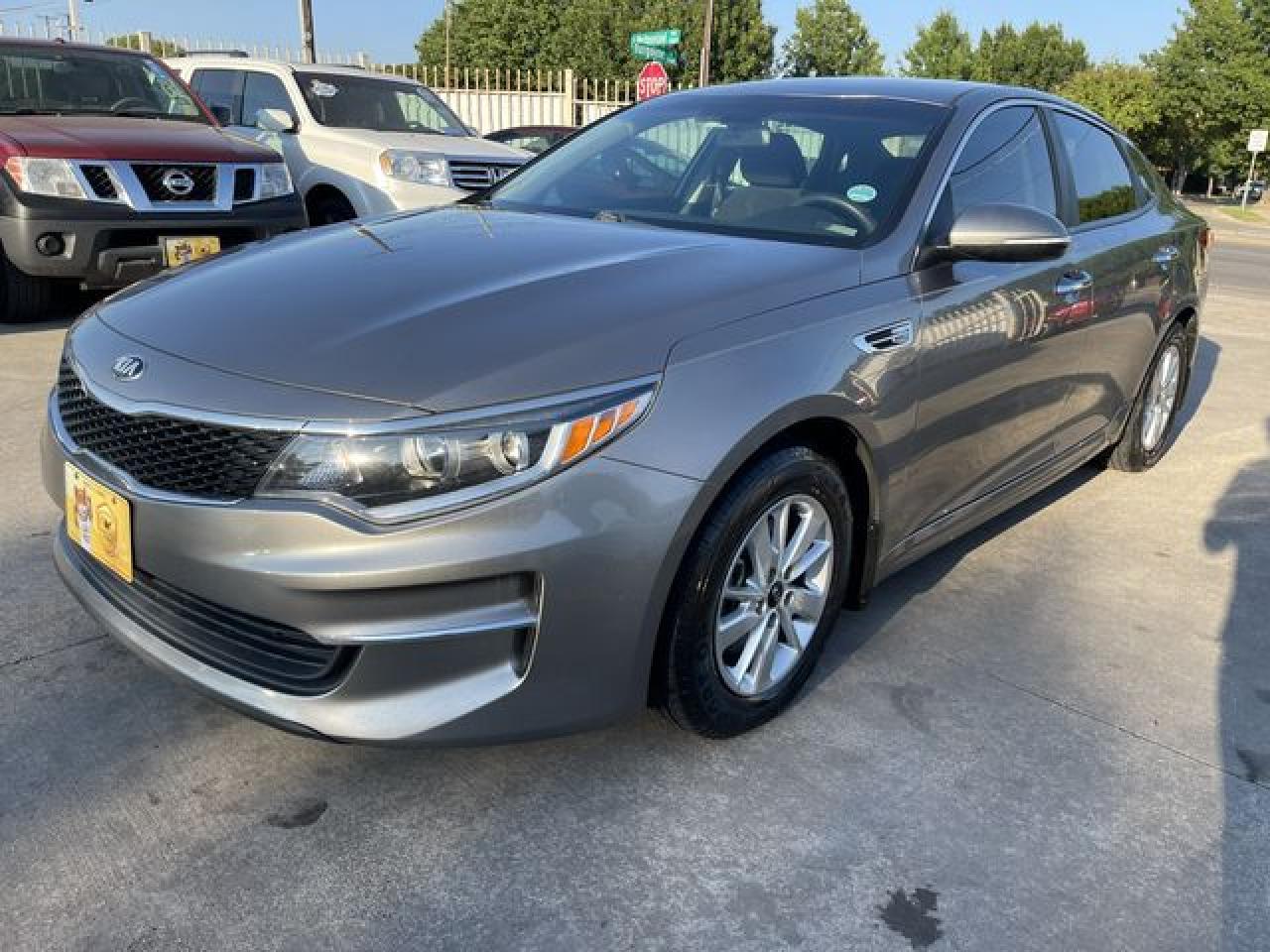 2018 Kia Optima Lx - Фото 2