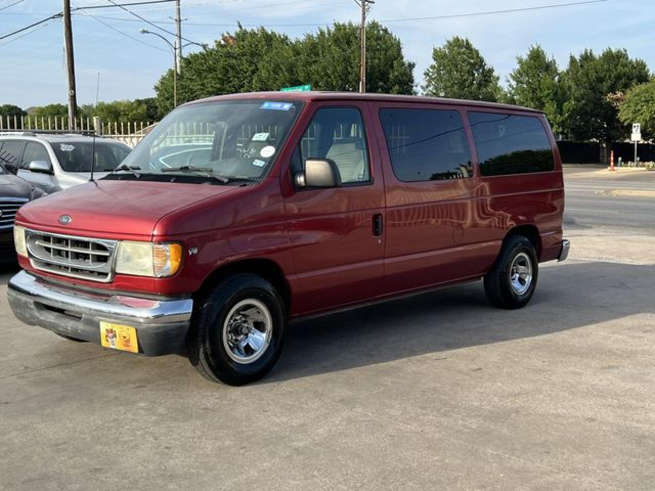 2002 Ford Econoline E150 Wagon - Image 5