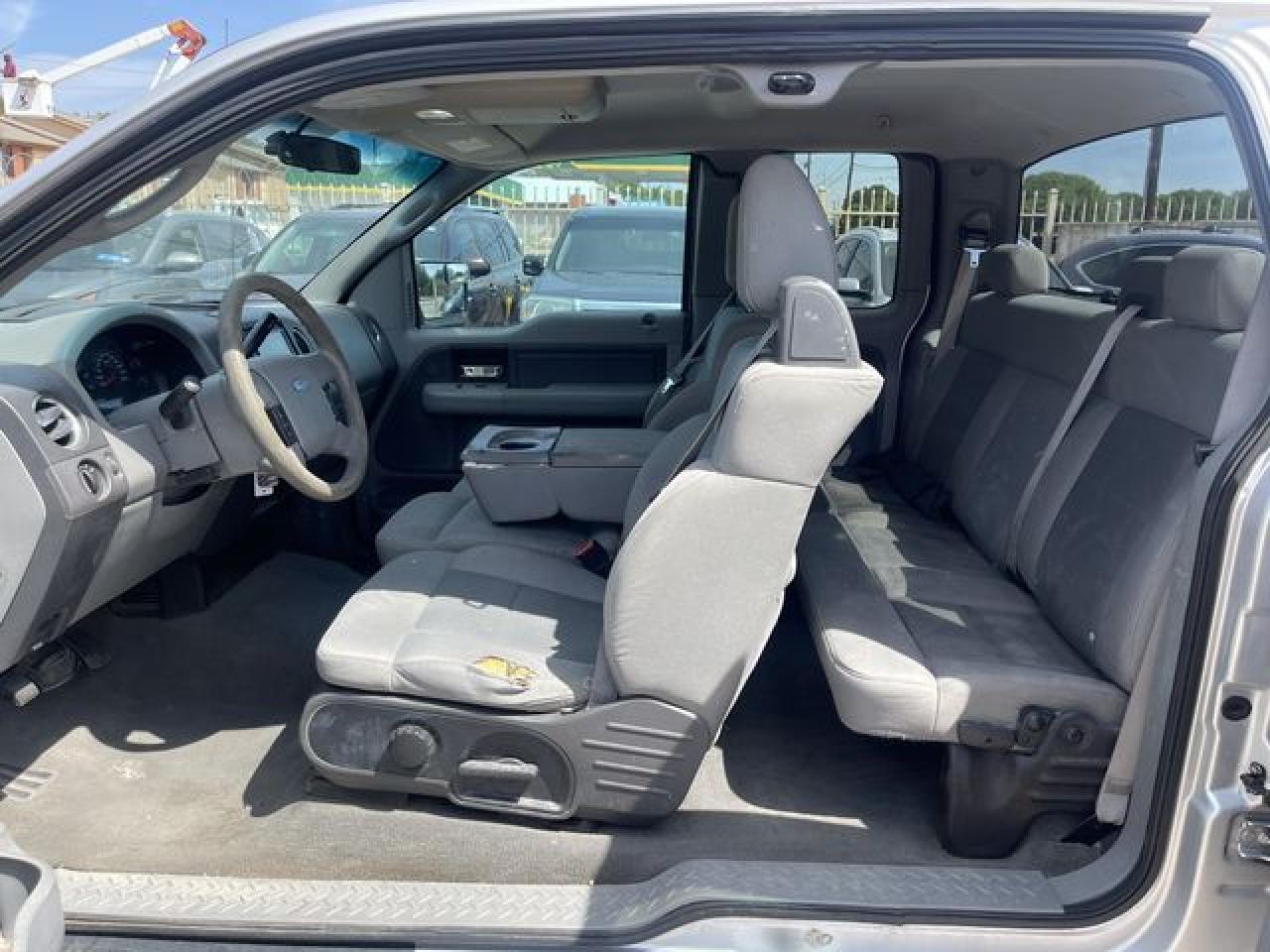 2008 Ford F150 - Image 3