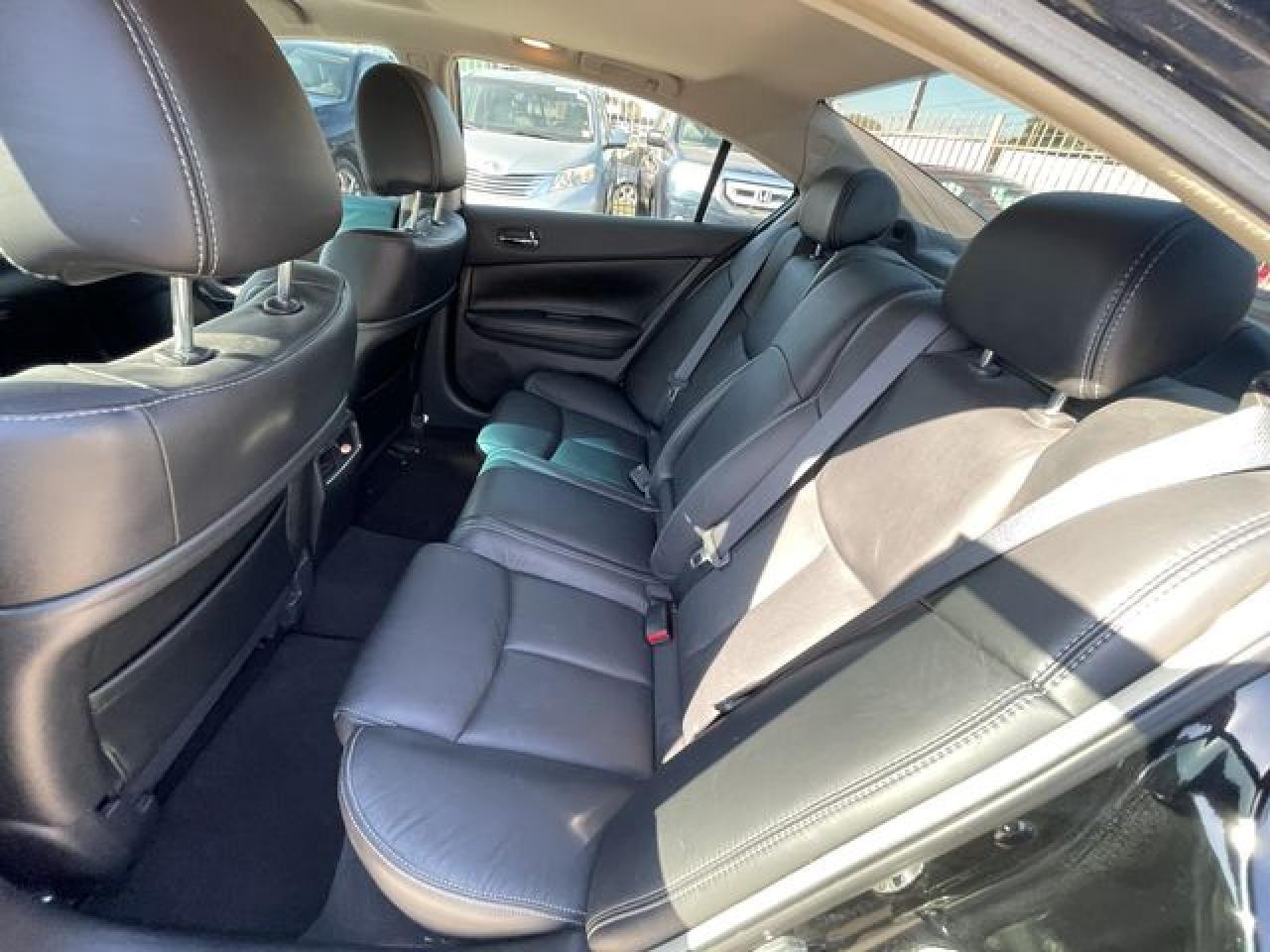 2013 Nissan Maxima S - Image 5