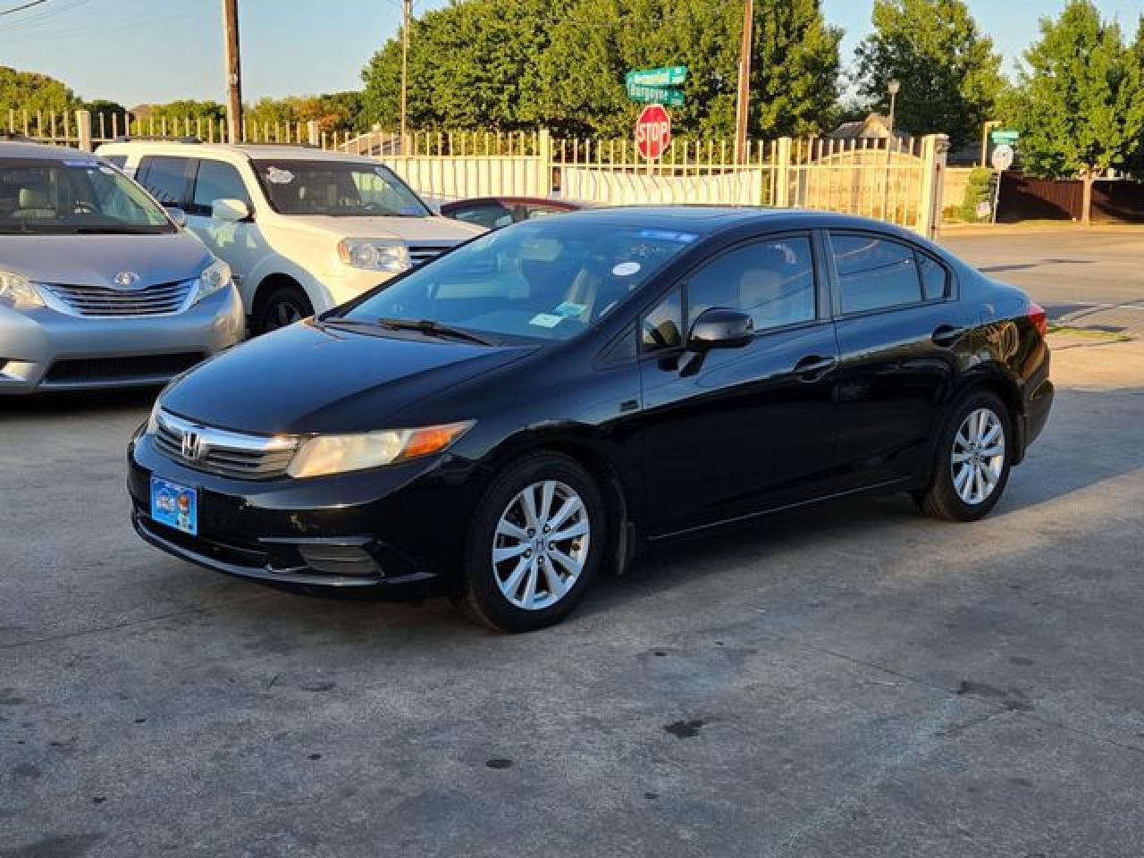 2012 Honda Civic Exl - Image 2