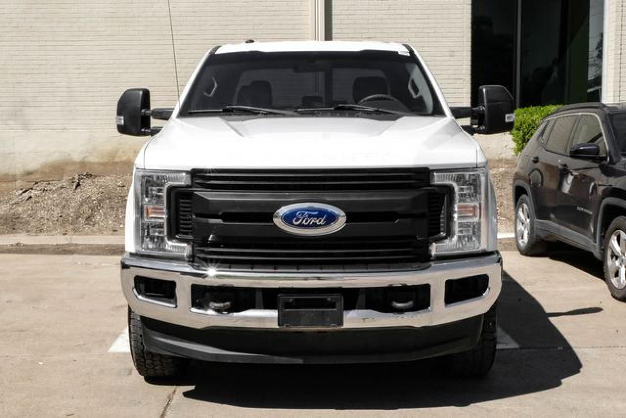 2019 Ford F350 Super Duty - Фото 4