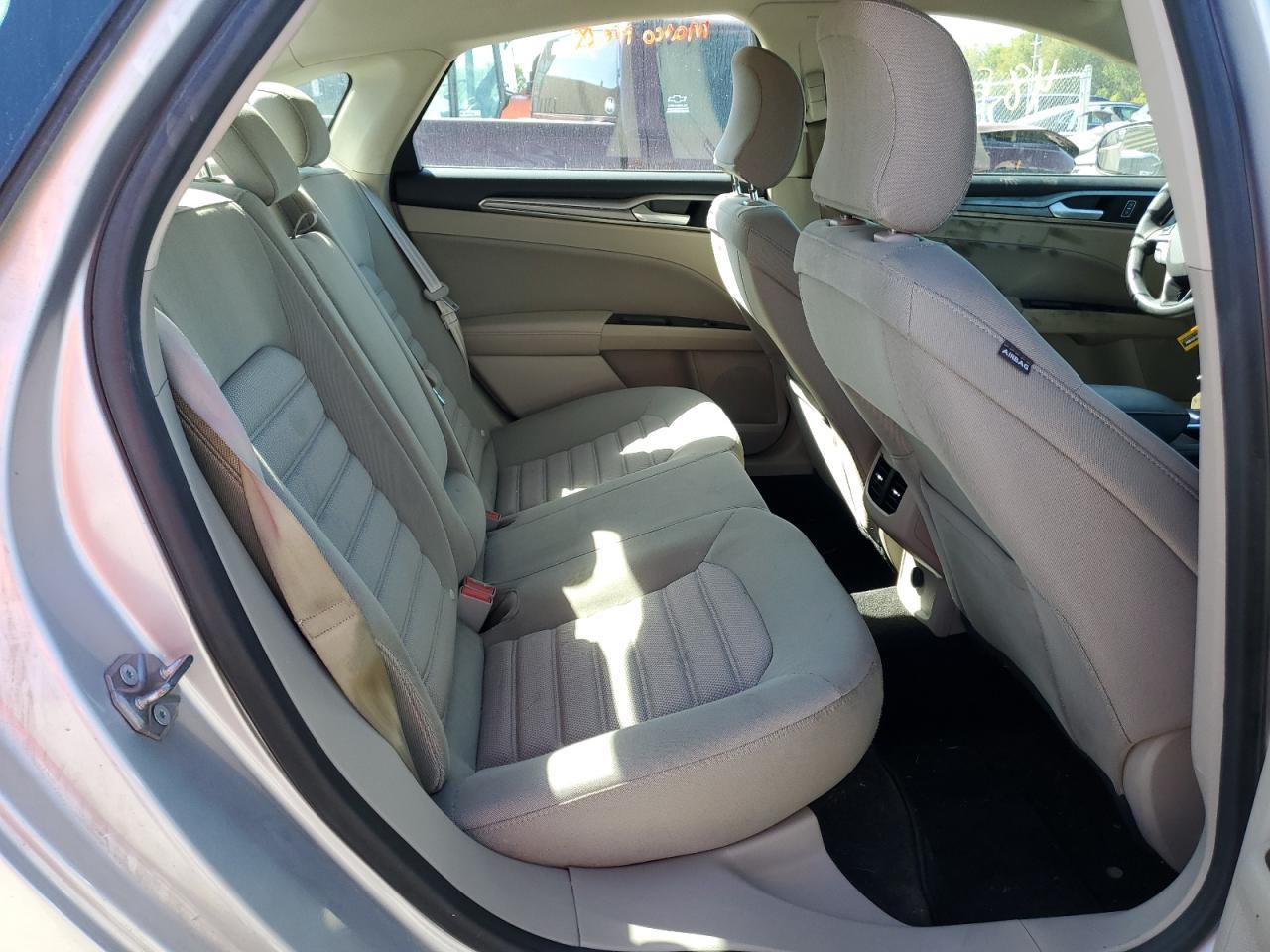 2017 FORD FUSION SE - Фото 6
