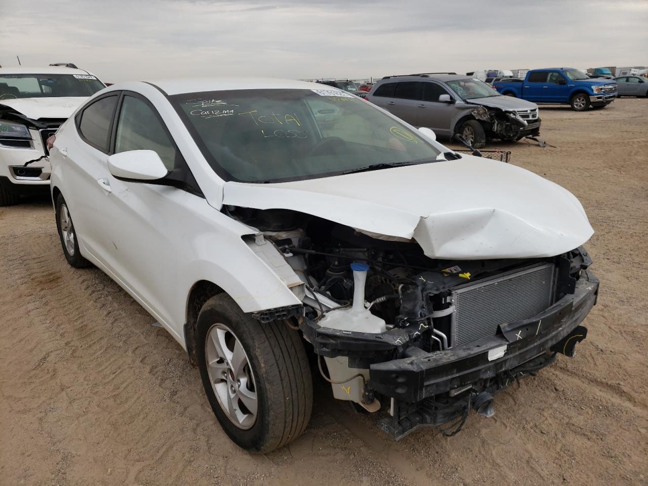 2015 HYUNDAI ELANTRA SE