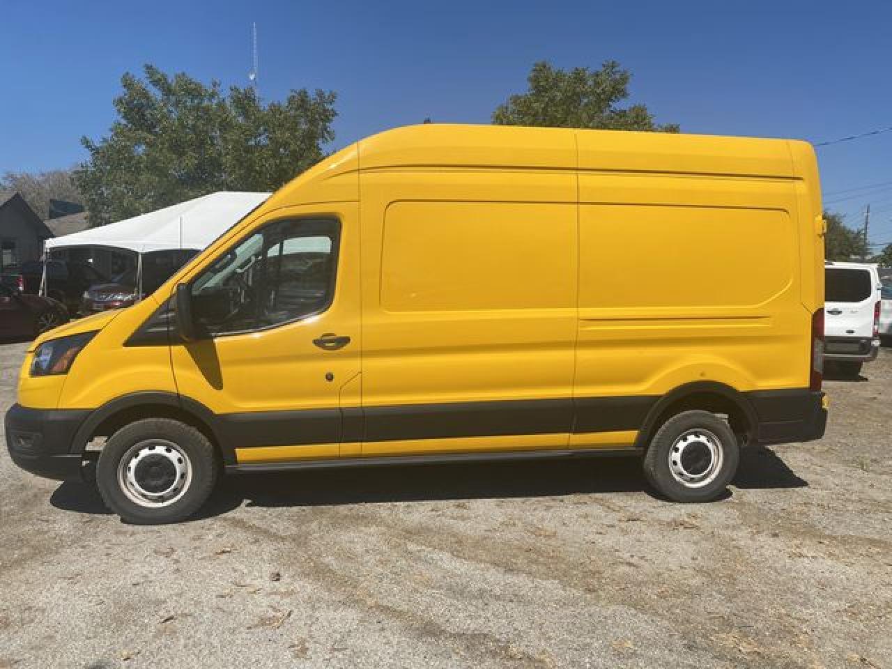 2021 Ford Transit T-250 - Image 4