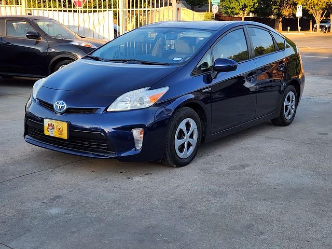2012 Toyota Prius - Фото 3