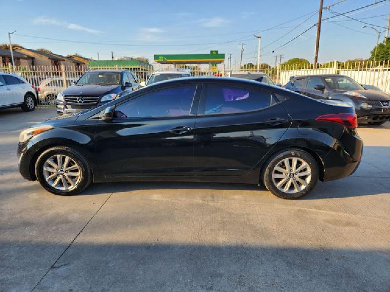 2014 Hyundai Elantra Se - Image 6