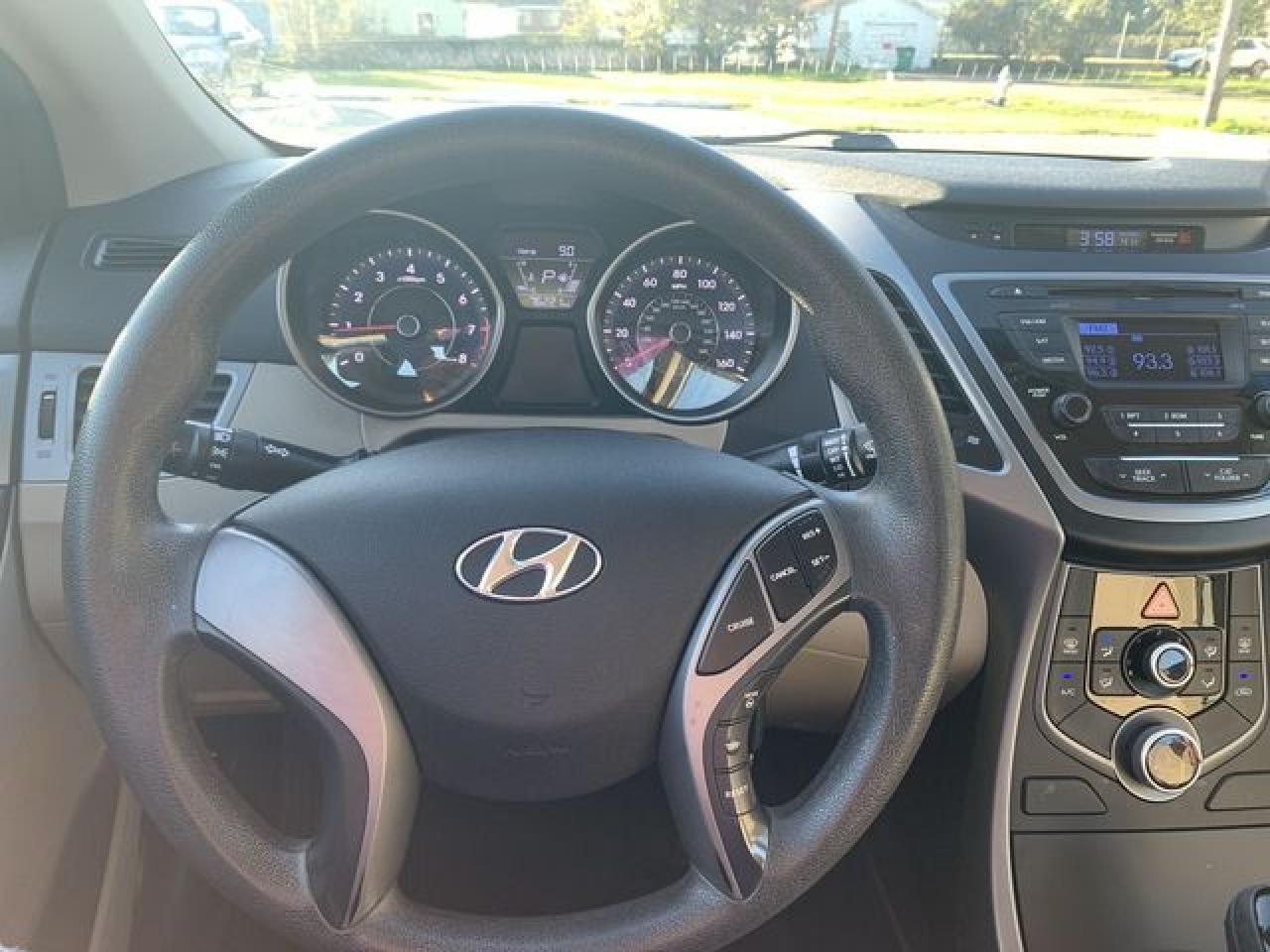 2014 Hyundai Elantra Se - Фото 5